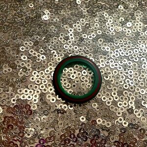 - Authentic GUCCI signature colors bezel ( no watch)